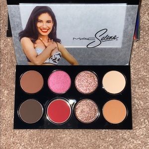 Selena La Reina palette